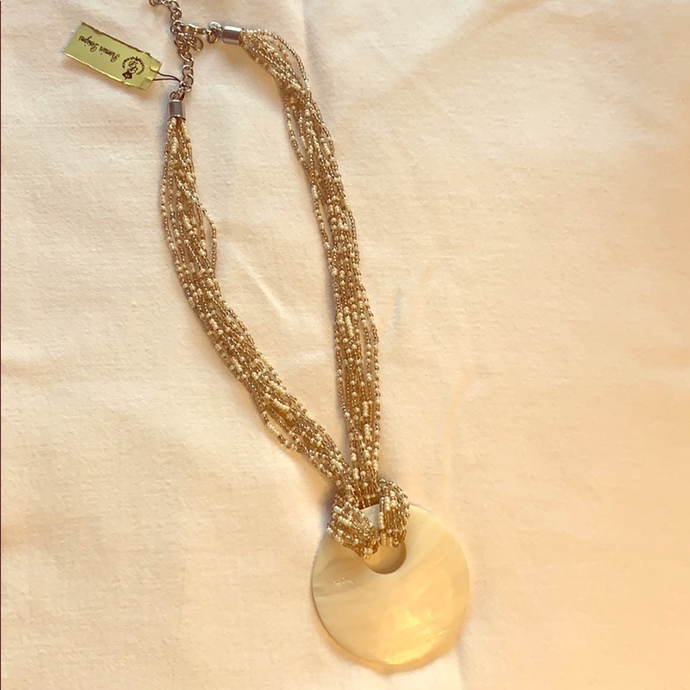 Premier Designs Jewelry- Luminous necklace